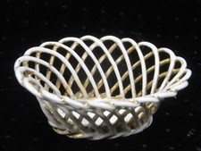Corbeille panier porcelaine d'occasion  Équeurdreville-Hainneville