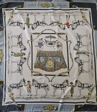 Carré foulard hermès d'occasion  Étaules