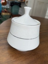 crown ming fine china for sale crown ming fine china for sale COWES