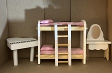 Kid Kraft Chelsea Cottage Casa de Bonecas de Madeira Móveis de Brincar Beliche Sofá Piano, usado comprar usado  Enviando para Brazil