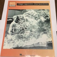 RAGE AGAINST THE MACHINE versão gravada baixo Songbook Hal/Leonard. Aba de baixo comprar usado  Enviando para Brazil