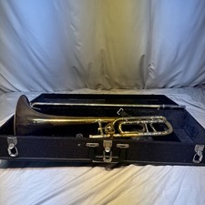 Holton 185 attachment d'occasion  Expédié en Belgium