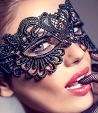 Masque dentelle couple d'occasion  Montreuil-Bellay