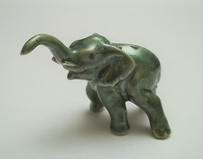 Magnifique éléphant céramiq d'occasion  Pézenas