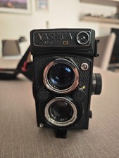 Yashica mat 124 usato  Roma
