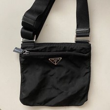 Prada tracolla pochette usato  Treviglio