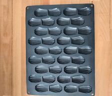 Moule mini madeleines d'occasion  Gargenville