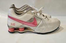 Usado, Vintage Nike Shox Classic II Feminino Tamanho 7.5 | Branco e Rosa | 343907-161 Grailed comprar usado  Enviando para Brazil