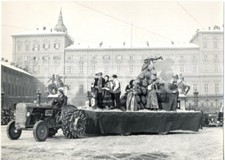 1956 torino carnevale usato  Milano