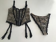 Guepiere corset lacee d'occasion  Ramatuelle