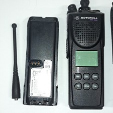 Rádio portátil usado Motorola XTS 3000 modelo 2 UHF 403-470MHz - 158004-000200-0 comprar usado  Enviando para Brazil
