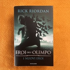 Eroi dell olimpo. usato  Italia