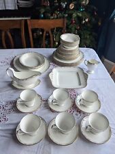 Wedgewood colchester setting for sale  WALTON-ON-THAMES