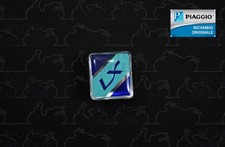 Targhetta logo adesivo usato  Barletta