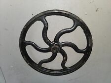 Antiga roda de ferro fundido 13-14" 6 raios curvos fazenda máquina steampunk industrial comprar usado  Enviando para Brazil