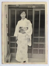 Jeune femme japonaise d'occasion  Rouen-