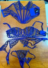 Usado, Conjunto completo de sutiã Honey Birdette Celeste espumante 32D tanga, espartilho de liga comprar usado  Enviando para Brazil