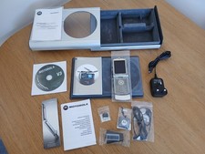 Motorola silver razr for sale  WIGAN