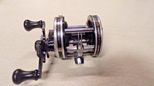 MOLINETE DE PESCA ABU GARCIA AMBASSADEUR - 5500-C3 - MOLINETE FUNCIONA BEM. comprar usado  Enviando para Brazil