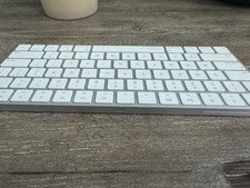 Apple mla22ll magic d'occasion  Expédié en Belgium