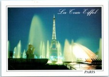 Cartolina torre eiffel usato  Spedire a Italy