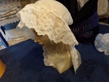 Antique adult headdress d'occasion  Expédié en Belgium