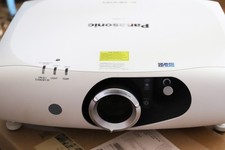 Vidéo projecteur panasonic d'occasion  Rennes-