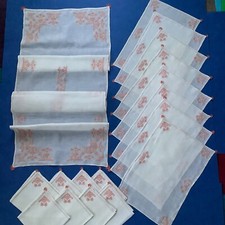 Set antico ricamato usato  Treviso