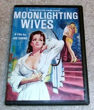 Moonlighting wives dvd d'occasion  Expédié en Belgium