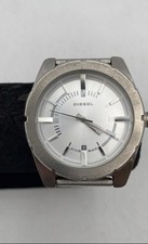 Relógio de pulso masculino Diesel Good Company DZ5346 tom prata aço inoxidável quartzo, usado comprar usado Relógio de pulso masculino Diesel Good Company DZ5346 tom prata aço inoxidável quartzo, usado comprar usado  Enviando para Brazil