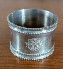 Rond serviette métal d'occasion Rond serviette métal d'occasion  Néris-les-Bains