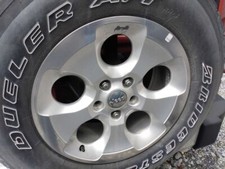 Roda 18x7-1/2 5 furos prata compatível com 13-15 WRANGLER 2923911, usado comprar usado  Enviando para Brazil