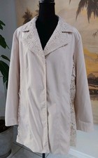 Trench coat Dennis By Dennis Basso, GG, marfim, acabamento em renda lapelas largas forrado de cetim comprar usado Trench coat Dennis By Dennis Basso, GG, marfim, acabamento em renda lapelas largas forrado de cetim comprar usado  Enviando para Brazil