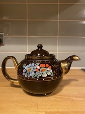 Vintage brown teapot for sale Vintage brown teapot for sale  HORSHAM