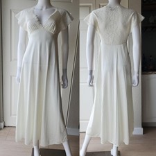 Vanity fair white for sale  Venice