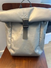 Mochila vintage BREE (Suíça) - Prata, impermeável, perfeita para andar de bicicleta comprar usado Mochila vintage BREE (Suíça) - Prata, impermeável, perfeita para andar de bicicleta comprar usado  Enviando para Brazil