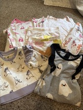 Lote Orgânico para Bebê Menina Monica e Andy ~ 9-12 Meses ~ Barbie ~ Halloween comprar usado  Enviando para Brazil