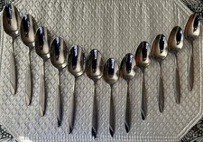 Conjunto de 6 colheres de sopa e 6 colheres de chá de aço inoxidável Oneida RISOTTO Indonésia, usado comprar usado Conjunto de 6 colheres de sopa e 6 colheres de chá de aço inoxidável Oneida RISOTTO Indonésia, usado comprar usado  Enviando para Brazil