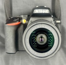 Nikon d5600 camera for sale  BEXHILL-ON-SEA