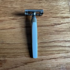 Gillette slim twist for sale  GRAVESEND