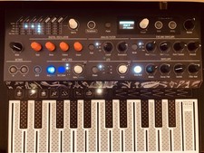 Arturia microfreak hybrid d'occasion  Expédié en Belgium