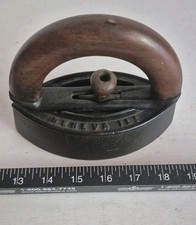 Vintage sad iron for sale  Fayetteville