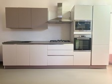 Cucina bianco lucido usato  Gallarate