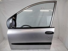 Portiera anteriore sinistra usato  Italia