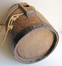 Tonnelet bois monoxyle. d'occasion  Millau