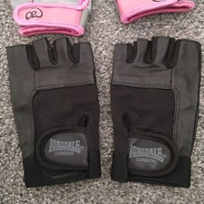 Ladies weightlifting gloves. for sale  BISHOP'S STORTFORD