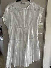 Reducedzara white tiered for sale  SKELMERSDALE