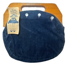 Bolsa Bermuda Vintage DeLanthe Azul Marinho Veludo Alças de Madeira Etiqueta Anos 1960 comprar usado Bolsa Bermuda Vintage DeLanthe Azul Marinho Veludo Alças de Madeira Etiqueta Anos 1960 comprar usado  Enviando para Brazil