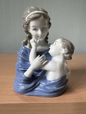 Porzellanfigur maria kind gebraucht kaufen  Geesthacht