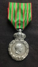 Rare médaille sainte d'occasion  Lille-
